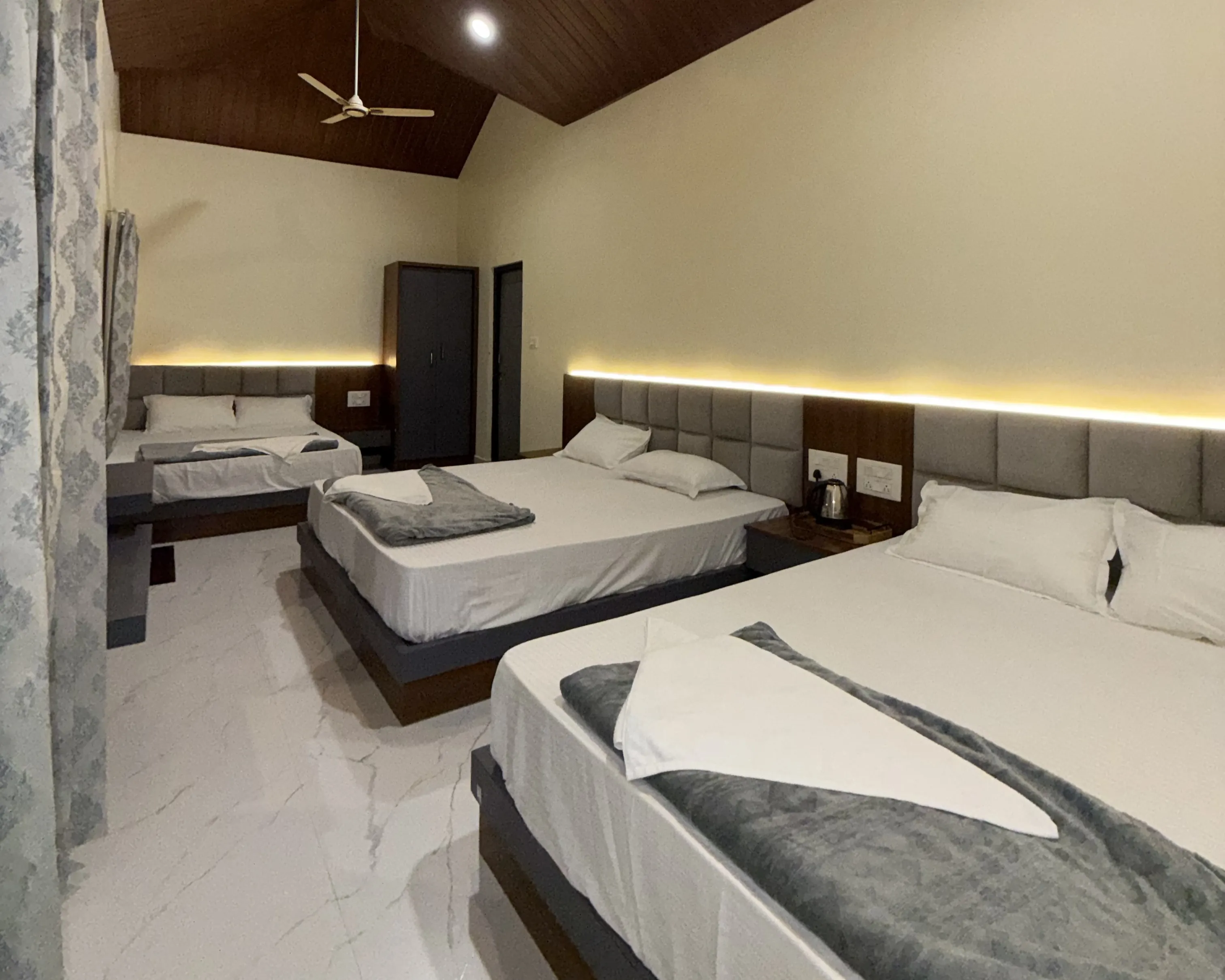 Luxury Mini Dormitory